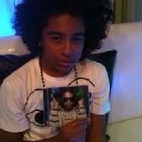 Hey this your truly princeton 1/4 out of new boys group #teamPrince #Support join my club stay mindless love u fans