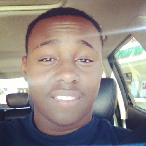 Music Artist , songwriter , Actor #TeamFollowBack #TeamDarkskin #CuffYoChik #DADECOUNTY #305