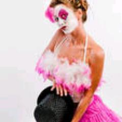 ModernPooledHG's profile picture. Journalists, Financial Clerk, Tile Layer