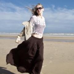 Wife, mom, Fitness Coach for an amazing company on a mission, I love life, learning, the great outdoors, creative stuff.