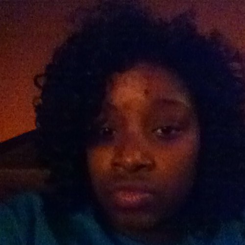 21 Years Old| Proud Center Graduate 2012| Mother of Miyah Moore|Young and Successful| Living Life With No Regrets! FOLLOW ME!!!!!