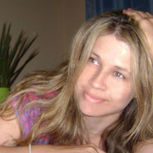 jenniferbuck's profile picture. Irrationally proud dog mom. Might be a cool nerd, depends who you ask. Co-founder of Furry Flights to Freedom https://t.co/NF76YPeRAh