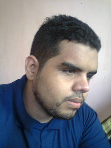 sou
 sincero e curto a vida ao ultimo limite! sou polemico não tenho 
medo da verdade encaro tudo de frente! @fatos15anos.@thaemeethiago
@RomanceIronico