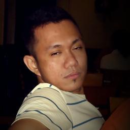 humawidpassion's profile picture. I love Photography! I love dogs! In short...
Lover boy! :)