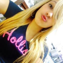 •A complicαdα e perfeitα αzeitonα
dα suα sαlαdα :9
- pode crê que com o tempo vc percebe ;)'