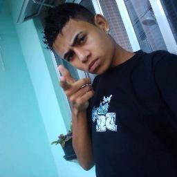 Psiiiiiiiiiiiiiiiiiiiu , vooce aê que tta aee tao sozinha ( o )
veem curte um 'FUNK' bom , Entra aquui ! http://t.co/4vrvZd9l *--*