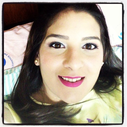 apsotero's profile picture. Filha, Mãe e Mulher. Sou formada em Enfermagem e apaixonada pela minha filha e esposo. =}