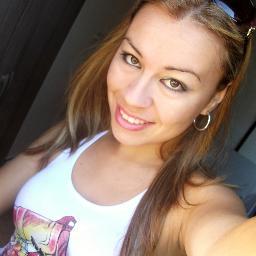 Antes de pensar em ser bom, pense em ser verdadeiro. ;)