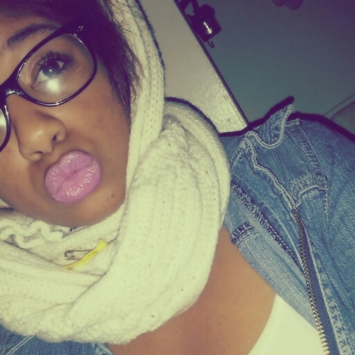 Follow My Bestfriend @ThAT_NiGGa_BaRi
it's no need for a bio , jst follow me and know that ima follow back - follow me on IG ; natalia_lenaa
