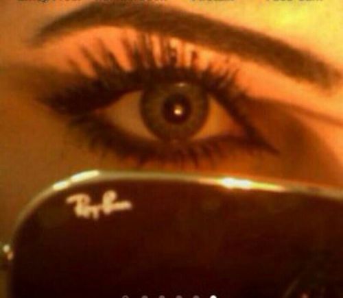 sara_15551's profile picture. ‏يممر آالحب بظروف ومشآاكل 
قليل آاللي في هآالدنياآ ، أاهتنابهة