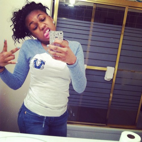 xLilMari's profile picture. Bitches Betta Get on They Knees & Praise Me ! Balled or Get Balled ON Bitch . FMOI @___LilShooter . Follow My Big Sister @xJustFollowKhy .