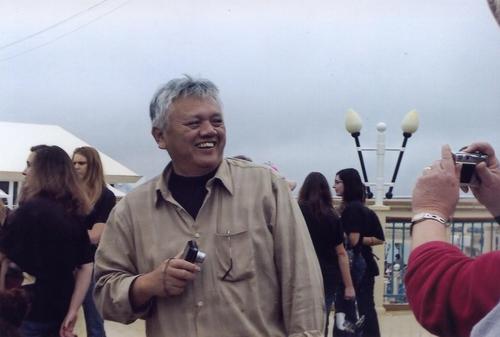 longab's profile picture. 