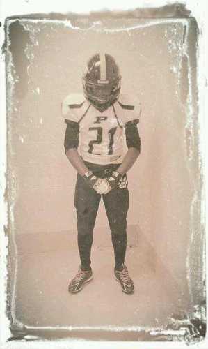 Martin Terrell Doucet AKA (catch me if you can) #lpnation!!! Greenbay Packers I DONT BROD NAM NIGGA, NAM BITCH ILL BEAT A NIGGA ASS IF THAT NIGGA TALKIN SHIT