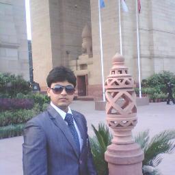 Log khte h hatho ki lakire aduri ho to kismat m Dosti nahi hoti,
pr
sach to y h ki hatho m ho koi sache dost ka hath to Lakiron ki bhi zarurat nhi hoti.