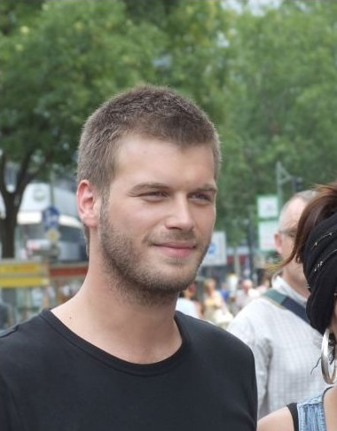 8008ARF's profile picture. 