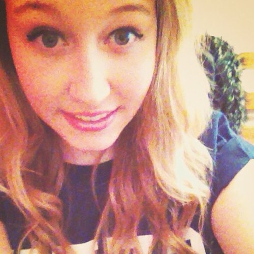 tweet me || newcastle UK || follow my bestie: @leiadonaldson || cody simpson || austin mahone || justin bieber || one direction || swag