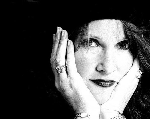 AnastasiaParkes's profile picture. Freelance features writer, editor, mother, wife, MS sufferer, author of 'Stabbing the Rain' and novels 'Daddy's Girl' and 'Loved Ones' as Maria Lucas