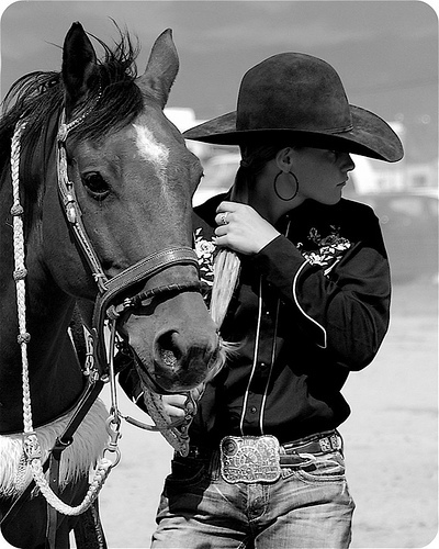 Back into that box, settle your horse, take a deep breath, nod your head and get on one. #TeamRoper #Single
