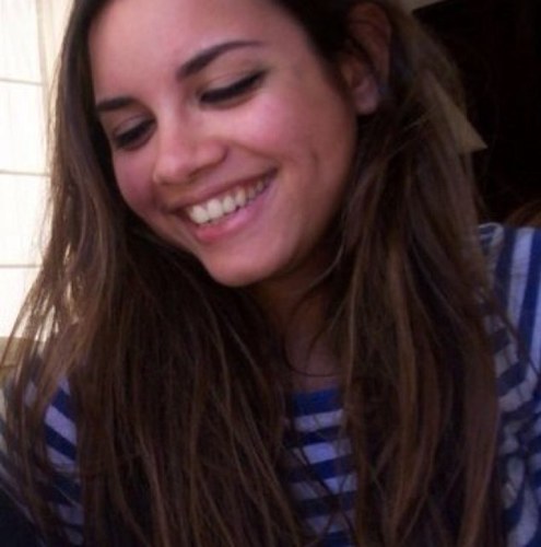 alejandraverdu's profile picture. Accept what you can't change. Change what you can't accept.