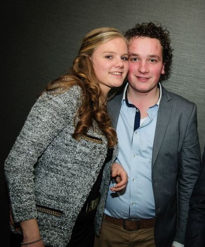 School: ROC Van Twente Elektrotechniek | Werk: A3 Koel en Vriestechniek | Voetbal: Leider C2 - Speler EV9 | Róchell ♥