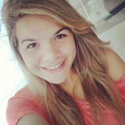 Eu sou do tamanho daquilo que sinto, que vejo e que faço, não do tamanho que os outros me enxergam.. @forrocitou