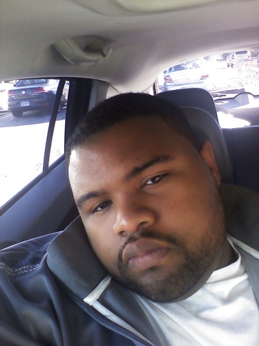 I'm just a laid back nigga that's bout gettin mine