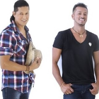 Perfil oficial da dupla sertaneja Fabrício & Fabian.
Instagram: @fabricioefabian @fabricioarenaf3 @fabianf3
Facebook: http://t.co/mbkGVzrzpR