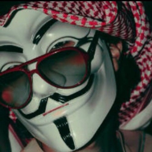 سكان القبور الان في ظلمة القبر وضيقه..
أغلقت صحفهم وبدأت آخرتهم 
فلندعوا لَهم بقدر حبهم ، وبقدر 
ماتفطرت قلوبنا حززنا على فراقهم 
اللهم اجعل جنات الفردوس دارهم