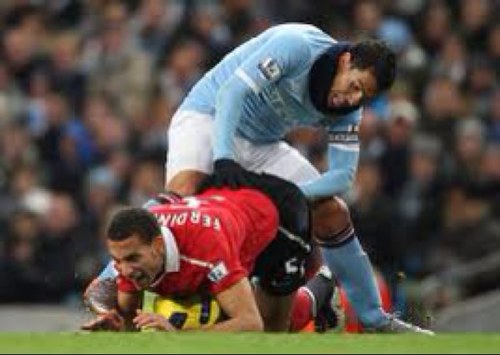 A BRAND NEW football funny page. Different from the rest, not only posting funny football pics/tweets, but also RETWEETING yours! Give us a follow.