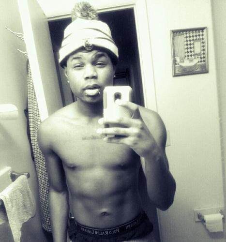 , Team Follow BACK ^_^ $$$ is LIFE ♥ Best Frrind sincerely Rhedd :)) | Fav NBA team Knicks ;) | M.B.L Cardinals .