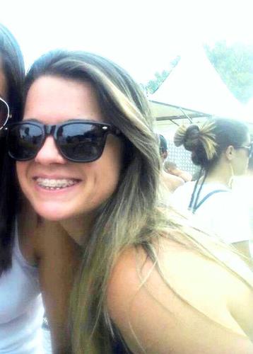 “Tenho sorte de respirar, tenho sorte de sentir,sou feliz por acordar, sou feliz por estar aqui.”