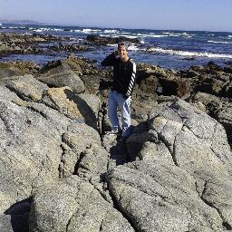 Nicko_v9's profile picture. 