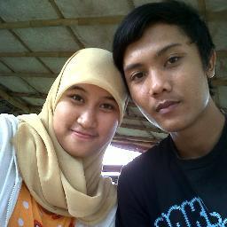 LIFE FOR REASONS | Allah, Family, Friends, Future & @innakarlinna♥ is my reason to life. | Part of @Planologi11 Pasundan University.