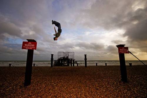 I Freerun, Street-Stunt, Act & Draw - in my unique way! Aspiring Artist; Aspergers & proud. Not into 'the scene' but good at it!!