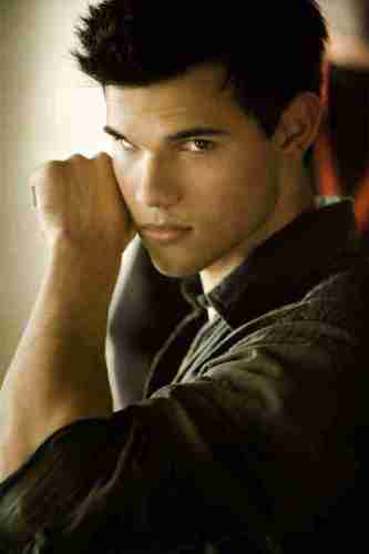 The name is jacob black inprint on @RenesmeeCllenRP 18+