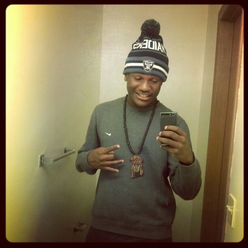# freshman   #Football #15 #GoGetter!!!! s/n people say below is hot but its paradise