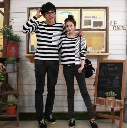 ready stok .suit couple,dres,watch,shoes,blouse,T-shirt,accessories.other. all items text me on 087894165584