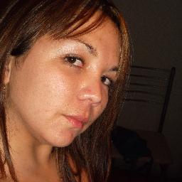 Profesora x vocación...Ser cómo soy, me llevó años de experiencia...25 para ser más específica, me sigo perfeccionando día a día