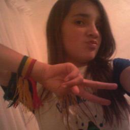 ' - :* eêoõtteêaãmooõDmaãis, minhaã P-R-I-M-AÂ minha baaixinha. coontasemprecmg! (yý, to contigo até o fim (8)  ç2 @pekenadrogadaa aqe ;*