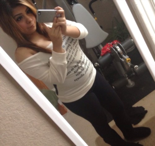 Follow me & I follow back ! ( :