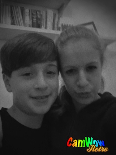 hi every1 ;)