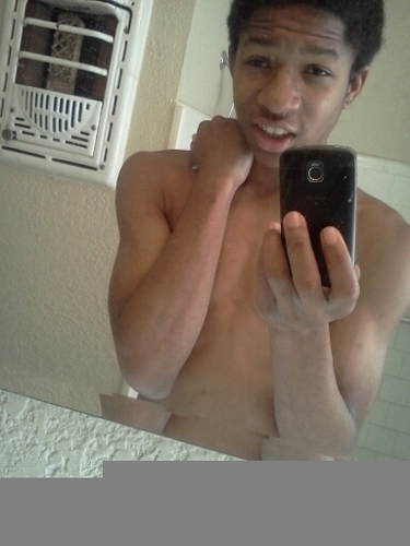 - No Frank Ocean My Niqqah Im Straight | Thuggin | REAL | Follow=== @DatBytch_Homo & @SheMy_Rider ! | IKeepSss Them Squares Out My Circle !