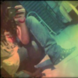 Soy una Rusher Latina♥ 
Mi frase favorita es: No esperes a que los sueños sucedan, Haz que sucedan! :) BTR es lo mejor 
Seguime y te sigo :)