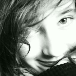 VeresEvelyn's profile picture. 