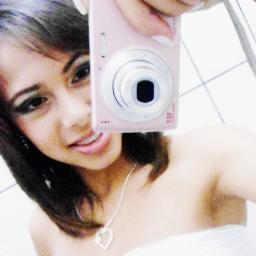 ~ × 　~ × 　α gαtinhα brincαlhonα&αnimαdα
qe você vê nα photo bαbý
o meu jeito de ser αs vezes sou o qê sou.
qem nαo estiver feliz qê se mαte ((y