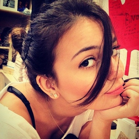 isabe_tt's profile picture. Solteira , Baladeira, amo livros , curto Boa Musica , Segue aê :