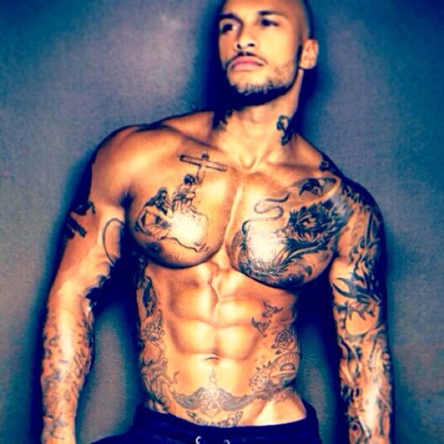 #TeamFreak follow me 18+