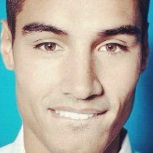 _ilovetw_'s profile picture. I'm new to TWfanmily, but I love their music. I'm also a directioner. Boybands have taken over my life. I regret nothing #teaminspire