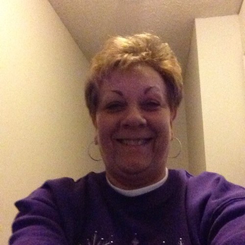 kathyromano210's profile picture. 