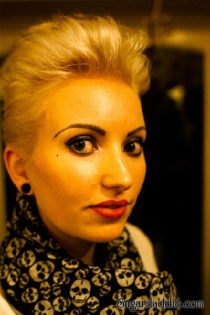 hayleyE_6's profile picture. 